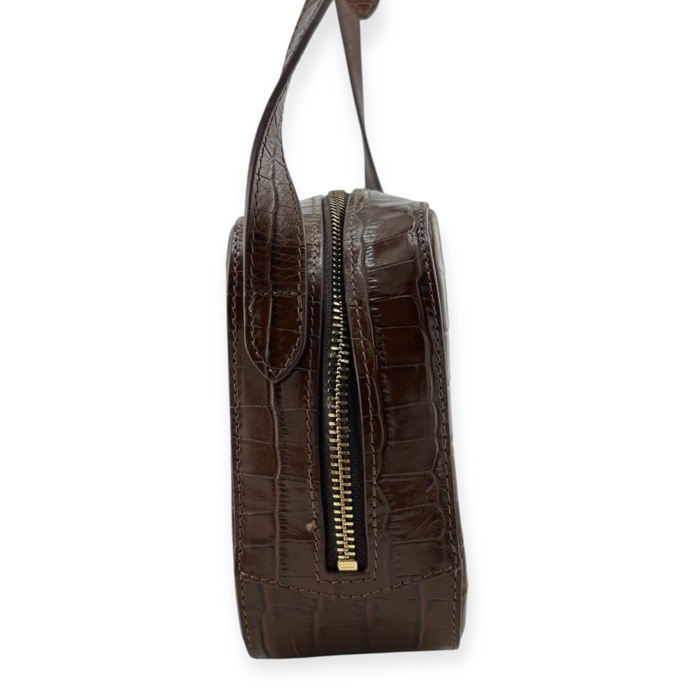 Cuyana Embossed Leather Crossbody Bag - Picture 4 of 6